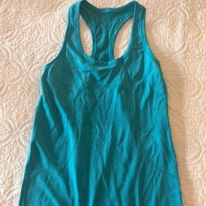 Lululemon size 4 teal swiftly tech racerback tank